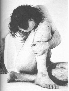 Vito Acconci - body as architecture.  gets off to the clunking of shoes across the floor.